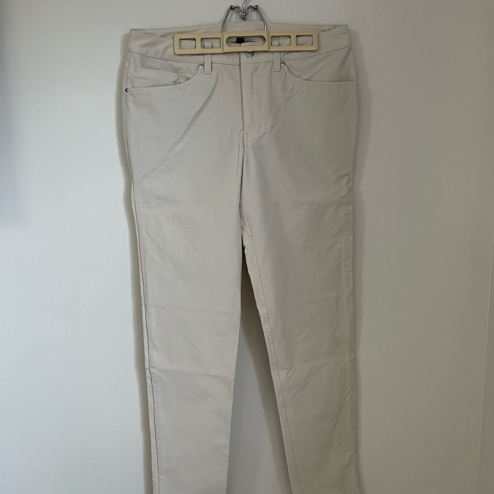 Lululemon Athletica Light Beige Pants